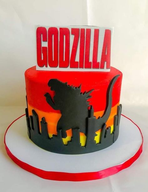 Godzilla Birthday Cake, Godzilla Cake, Godzilla Party, Godzilla Birthday, 10th Birthday, 5th Birthday, Yummy Recipes, Birthday Theme, Godzilla