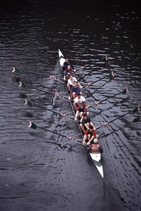 Rowing Photography, Rowing Sport, Rowing Crew, Rowing Team, Crew Team, Row Row Your Boat, Boat Trailers, Work Pictures, Boat Stuff