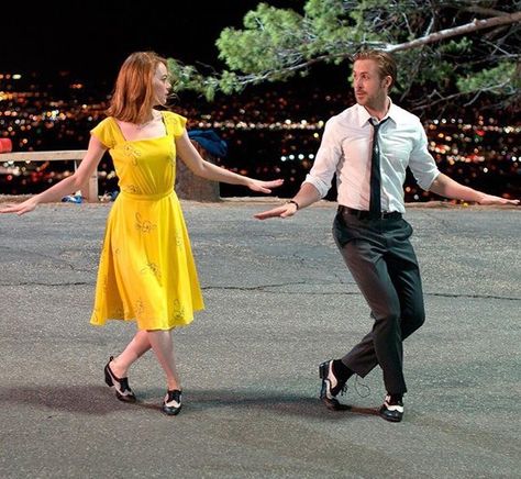 La La Land Costumes, Best Rom Coms, Here's To The Fools Who Dream, Best Romantic Comedies, Troy Bolton, Damien Chazelle, Vince Vaughn, Lana Condor, Райан Гослинг