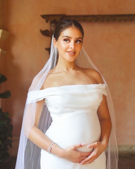 lauren giraldo (@laurengiraldo) | Instagram Lauren Giraldo, Pregnant Wedding, Pregnant Wedding Dress, Future Wedding Plans, I Get It, Glam Wedding, Fairy Tale Wedding, The Best Day, Dreamy Wedding