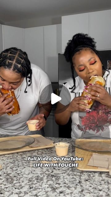 TEEZY & CHA’ on Instagram: "Chipotle HACK ❗️  Full Video On Youtube - Link In Bio   #chipotle #burrito #foodie #foodhacks #foodhack  #foodblogger #newpost #newviral #viralinstagram #viralreels  #youtube #fullvideoonyoutube #reels #instagramgrowth #instagrammarketing #markingram #instagood #instagram #lifewithtouche" Chipotle Burrito Order Ideas, Burrito Hack, Chipotle Hacks Tips, Chipotle Hacks, Chipotle Nutrition Guide, Chipotle Inspired Recipes, Chipotle Meme, Chipotle Burrito, Youtube Link