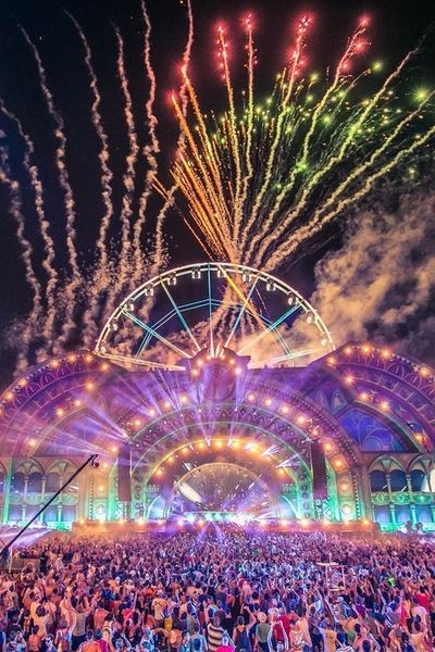 Tomorrowland 2014 uno de mis festivales favs de música electrónica Tomorrowland Festival, Tomorrow Land, Electronic Music Festival, Electric Forest, Festival Background, Festivals Around The World, Edm Music, Edm Festival, Rave Festival