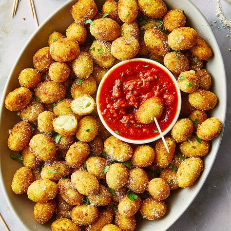 Fried Gnocchi, Fall Appetizers Easy, How To Cook Gnocchi, Antipasto Salad, Fall Appetizers, Homemade Gnocchi, Marinara Sauce Homemade, Gnocchi Recipes, Homemade Marinara