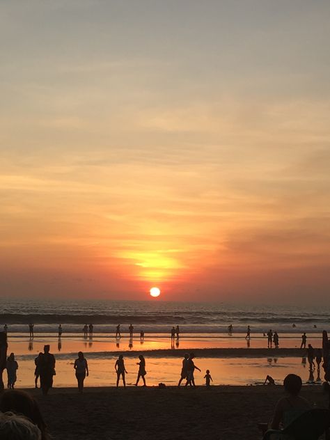 9 October 2018 Shores of #Seminyak #Bali Beach Beer, Bali Beach, Seminyak Bali, Bali Beaches, Seminyak, Indian Ocean, Bali, Collage, Pins