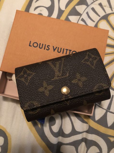 Louis Vuitton key 6 ring key holder Louis Vuitton Wallet Women, Lv Key Holder, Louis Vuitton Key Holder, Investment Bags, Boujee Aesthetic, Bling Bags, Dior Perfume, Cheap Purses, Louis Vuitton Wallet