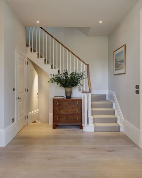 Stylish Interior Design: Photo درج السلم, White Staircase, Hallway Inspiration, Wood Floors Wide Plank, Stylish Interior Design, Hallway Designs, Wooden Staircases, Wooden Stairs, Empty Room