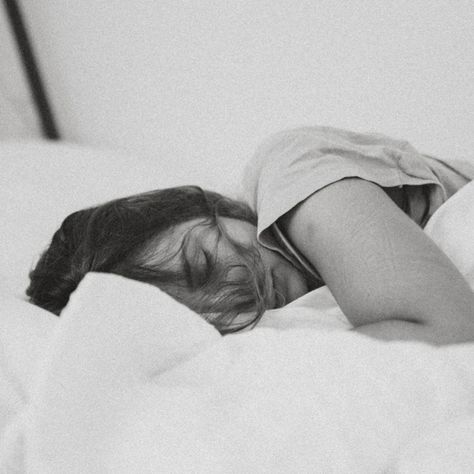 How Meditation Can Help You Get A Better Night’s Sleep | sheerluxe.com Where Did You Sleep Last Night, Sleeping Hacks, Healing Mantras, Easy Meditation, Muscle Abs, Boho Beautiful, Sleep Meditation, Dream Symbols, Body Scanning