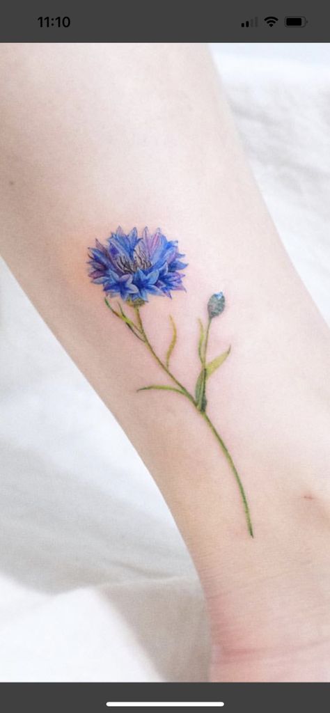 Blue Cornflower Tattoo Als, Als Tattoo Ideas, Cornflower Tattoo, Cross Tattoos For Women, Wildflower Tattoo, Cross Tattoos, Tattoo Reference, Art Tattoos, Cross Tattoo