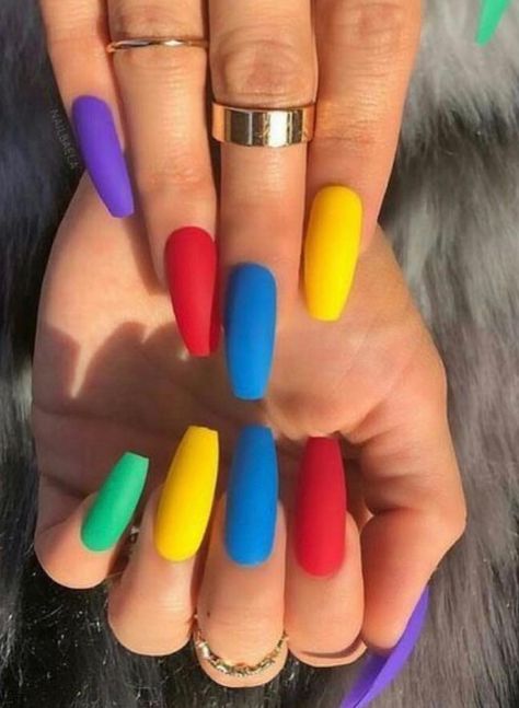 Fun Summer Nail Designs, Colourful Acrylic Nails, Multicolored Nails, Fun Summer Nails, Gel Pedicure, French Pedicure, Makeup Nails Designs, Summer Nail Designs, Nagellack Trends