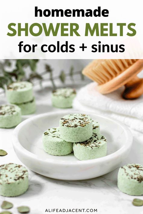 DIY shower melts for colds and sinus arranged on a white marble plate. Each shower melt is light green and garnished with peppermint leaves. Text overlay: homemade shower melts for colds and sinus. Diy Shower Melts, Eucalyptus Shower Steamers, Shower Steamers Diy, Shower Melts, Oils For Sinus, Aromatherapy Recipes, Sinus Relief, Spa Ideas, Bath Bomb Recipes