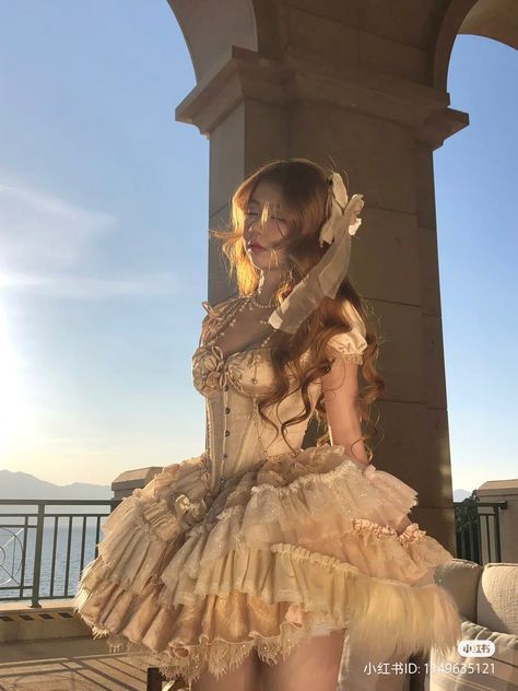 Aesthetic Sundress, Aesthetic Princess Dress, Chinese Gown, Aesthetic Princess, Saturn Return, Goddess Outfit, Y2k Shoes, Fashion Bella, Goddess Costume