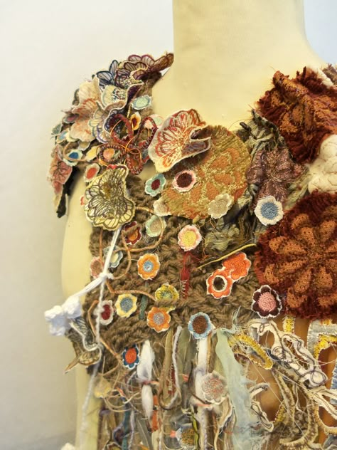 A Level Textiles South Craven School. Kayleigh Moore Textiles Nature, Surfaces Art, Nature Textiles, Dragon Clothes, Surface Embellishment, Textiles Gcse, Textiles Ideas, Textiles Sketchbook, A Level Textiles