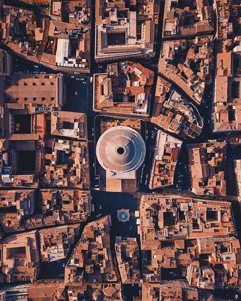 Illusion Of Space, Pantheon Rome, Rome Photography, Roman Architecture, Urban Fabric, Drone Photos, Ancient Architecture, Urban Area, City Maps