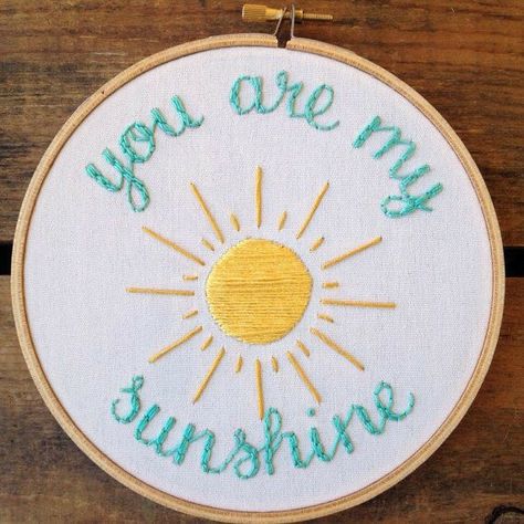 Sunshine Embroidery, Redwork Embroidery, Pola Sulam, Folk Embroidery, Simple Embroidery, Sewing Embroidery Designs, Hand Embroidery Stitches, Embroidery Hoop Art, Embroidery Craft