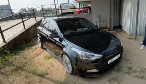 This Modified Hyundai i20 Features Air Suspension - Only One in India I20 Hyundai Modified, Hyundai Logo, Grey Car, Hyundai I20, Air Suspension, Suspension Systems, Four Corners, Shades Of Black, Pretty Cool