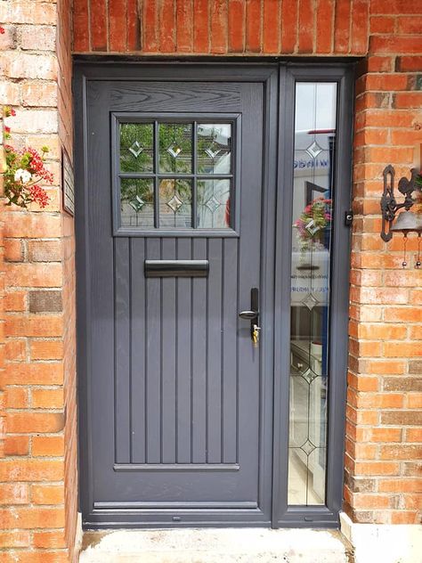 Pvc Front Door Ideas, Composite Back Door, Pvc Doors Ideas, Front Door Composite, Front Door Ideas Uk, Pvc Door Design, Pvc Front Door, Composite Front Doors Uk, Aesthetic Kitchen Design