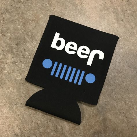 Custom Jeep/beer Koozie Circuit Koozie, Beer Coozie Designs, Koozie Sublimation Ideas, Koozie Ideas Vinyl Men, Jeep Crafts Diy, Diy Koozies, Jeep Crafts, Cricut Koozies, Koozie Ideas Vinyl Funny