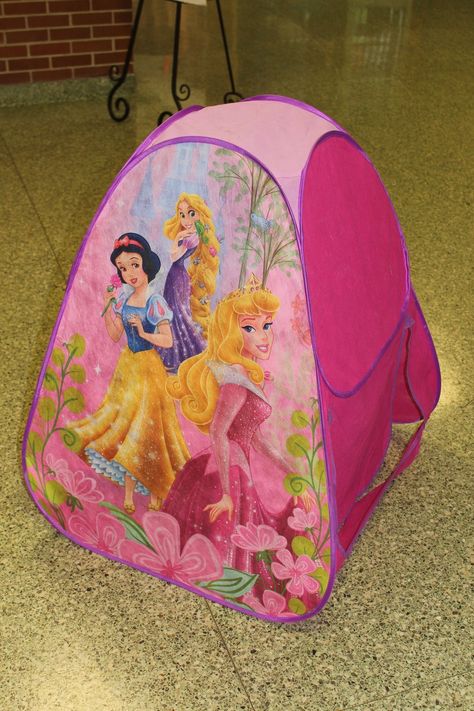 2000s Growing Up, Disney Princess Nostalgia, 2010 Childhood, Throwback 2000s, Princess Tent, Nostalgia Childhood, 2000s Toys, Childhood Aesthetic, Nostalgia 2000s