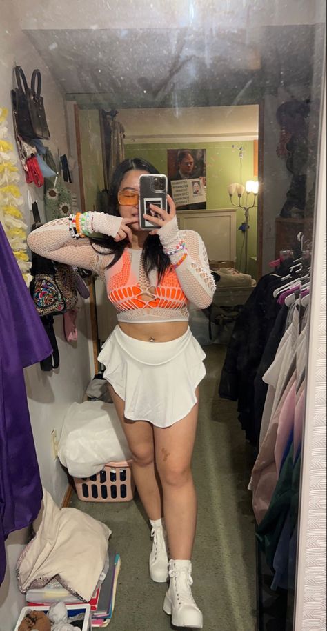 Tennis Skirt Rave Outfit, Rave Party Theme Outfit, Orange Rave Outfit, Parklife Outfit, Simple Rave Outfits, Look Rave, White Rave Outfits, Rave Bae, Blossom Costumes