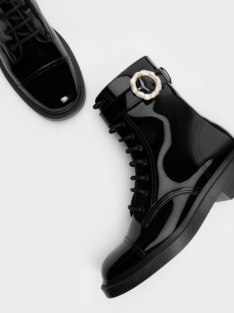 Chanel winter boots