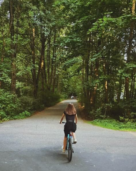 Bike Trail Aesthetic, Riding Bike Aesthetic, Bike Riding Aesthetic, Bike Ride Aesthetic, Biking Aesthetic, Summer Bike Ride, Outdoorsy Aesthetic, Mountain Bike Riding, Biking Trail