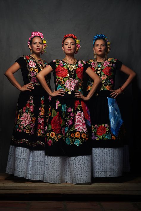 Mexican Traditional Clothing, Traditional Mexican Dress, Mexican Textiles, Mexican Fashion, Mexico Culture, Mexican Outfit, Mexican Dress, Mexican Women, Three Women