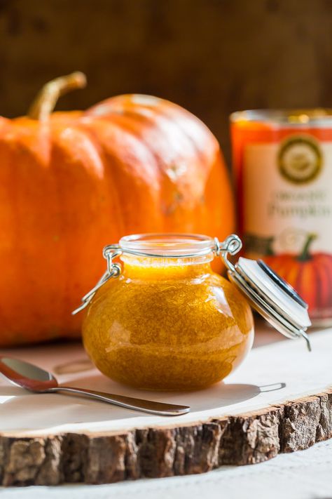 Pumpkin Spice Sugar Scrub | Get Inspired Everyday!    #diy #diysugarscrub #sugarscrub Pumpkin Spice Sugar Scrub, Classic Pumpkin Pie Recipe, Pumpkin Mac And Cheese, Pumpkin Sheet Cake, Pumpkin Pecan Pie, Body Scrub Recipe, Pumpkin Pie Bars, Diy Cleaning Products Recipes, Pumpkin Waffles