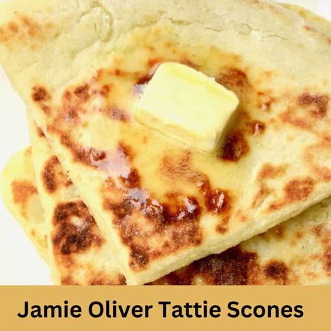 Jamie Oliver Tattie Scones Potato Scone, Potato Scones Recipe, Potato Farls, Potato Scones, Tattie Scones, Scottish Breakfast, Crazy Food, Mary Berry Recipe, Beans On Toast