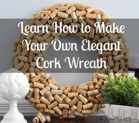 Cork Wreath Christmas, Cork Wreath Diy, Wine Cork Diy Projects, Cork Diy Projects, Cork Crafts Christmas, Wine Cork Wreath, Wine Cork Diy Crafts, Cork Wreath, Wine Cork Projects