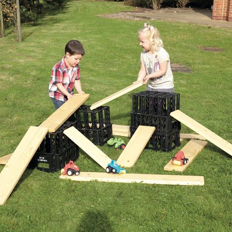 Outdoor Play Space, Outdoor Learning Spaces, Outdoor Play Spaces, Outdoor Play Areas, Wooden Plank, Kids Outdoor Play, Outdoor Play Area, Natural Playground, Outdoor Classroom