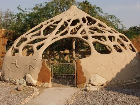 Mud hut ~ Cob House Design, Indigenous Architecture, Cob Homes, Mud Hut, Living Aesthetic, Sweat Lodge, Earth Bag Homes, Alternative Housing, Eco Buildings