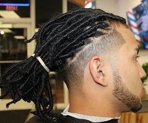 See the latest #hairstyles on my tumblr at http://the-latest-hairstyles.tumblr.com Mens Dreadlock Styles, Dreadlocks Men, Dread Hairstyles For Men, Dreadlock Hairstyles For Men, Black Men Haircuts, Dreadlock Styles, Dreads Styles, Black Men Hairstyles, Mens Braids Hairstyles