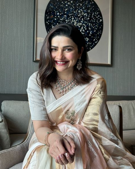 Prachi Desai, Indian Fashion, Quick Saves