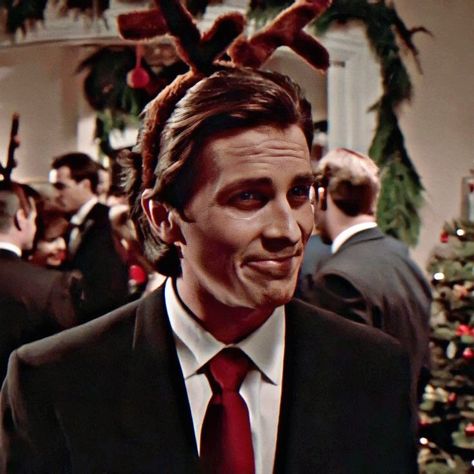 American Physco Matching Pfp, Patrick Bateman Matching Pfp, Patrick Bateman Christmas, Patrick Bateman Icon, Cinema Journal, Sigma Wallpaper, Sigma Face, American Pshyco, Pat Bateman