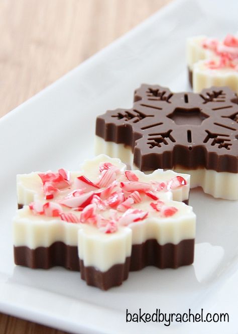 Chocolate Snowflakes, Peppermint Bark Recipes, Snowflake Cake, Bark Recipe, Peppermint Bark, Cheesecake Factory, Homemade Candies, Christmas Cooking, Chocolate Peppermint