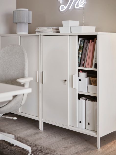 A combined office and showroom for a wedding planner - IKEA Ikea Home Office Storage Cabinets, White Office Storage, Ikea Office Ideas Workspaces, Wedding Planner Office Decor, Ikea Office Storage, Colourful Chairs, Wedding Planner Office, Ikea Cupboards, Modern Office Ideas