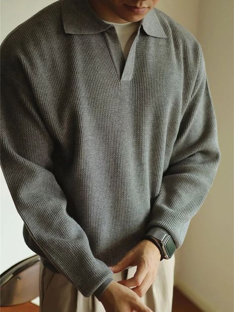 Mens Knitted Polo, Jumper Outfit Men, Knitted Jumper Outfit, Polo Outfit Men, Collar Jumper, Casual Knitwear, Vintage Knitwear, Tops Men, Color Tops#SneakersOutfitMen #MensSneakersStyle #StreetwearSneakers #Sneakerhead #SneakersAndStyle #CasualSneakersLook Mens Knit Shirt, Long Sleeve Men Outfit, Men’s Shirts, Mens Knitted Polo, Mens Outfits Winter, Mens Fall Outfit, Fleece Outfit, Collar Jumper, Casual Knitwear