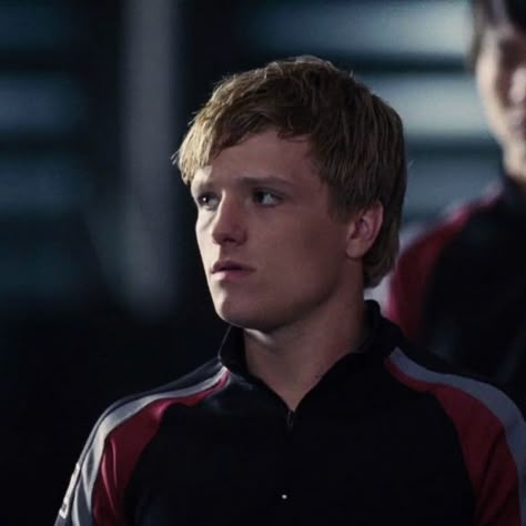 Petta Malark, Peeta Hunger Games, Peeta Bread, Hunger Games Josh Hutcherson, Hunger Games Peeta, Volunteer As Tribute, I Volunteer As Tribute, I Volunteer, Finnick Odair