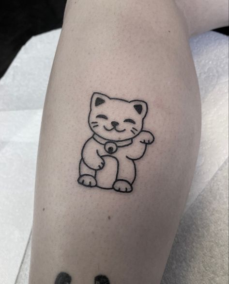 Cat Stick And Poke, Tattoo Klein, Lucky Cat Tattoo, See Tattoo, Stick And Poke, Dainty Tattoos, Tat Ideas, Lucky Cat, Cat Tattoo