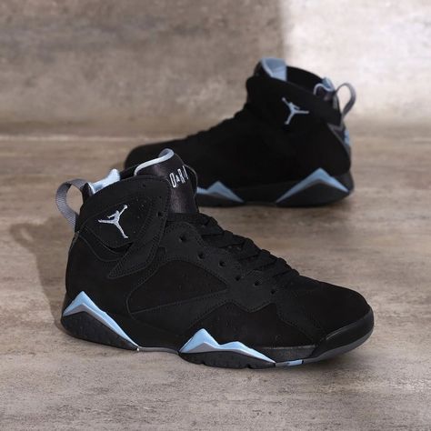 Nike Air Jordan 7 Chambray Black Light Graphite Cu9307-004 Size 8 - 14 Air Jordan Basketball Shoes, Nike Shoes Women Fashion, Dream Shoe, Jordan Retro 7, Jordan Basketball Shoes, Pretty Sneakers, Michael Jordan Shoes, Jordan Shoes Retro, Pretty Shoes Sneakers