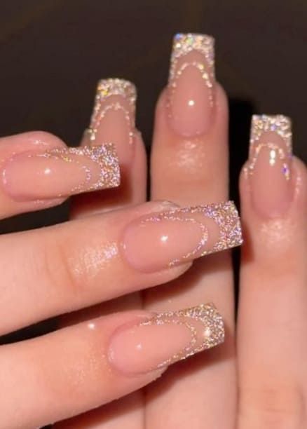 New Year Nail, Nye Nails, New Years Nail Designs, New Years Eve Nails, Glittery Nails, Gold Glitter Nails, Glamorous Nails, Sparkle Nails, Acrylic Nails Coffin Short