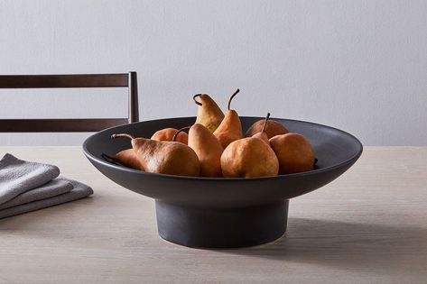 Fruit Bowl Decor, Modern Fruit Bowl, Fruit Bowl Display, Large Fruit Bowl, Storing Fruit, Ceramic Fruit Bowl, Fruit Storage, Fruit Bowls, Pure Black