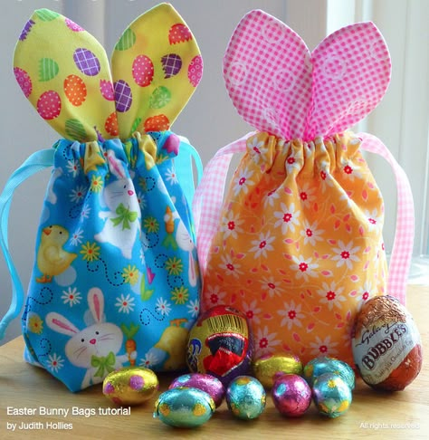 Easter Crafts To Sell, Easter Sewing, Easter Bags, Bunny Bags, Easter Stuff, Easy Easter Crafts, Easter Projects, Creation Couture, Easter Craft