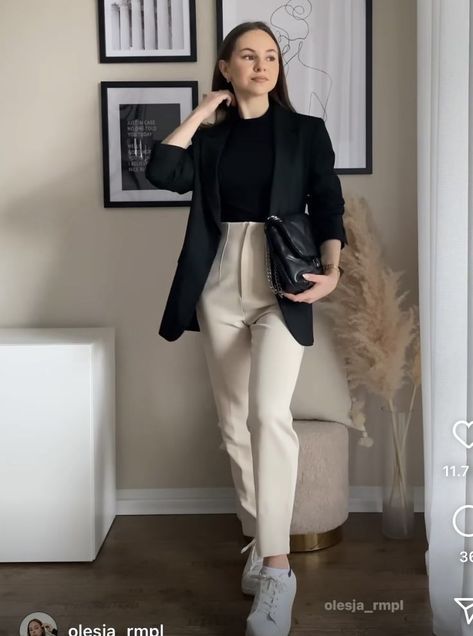 Monday Work Outfits Offices, Clinical Psychologist Outfit, Formal Blazer Outfits For Women, Formal Casual Outfits Women, Semiformal Outfit Mujer, Freezing Winter Outfits, Outfit Formal Casual, Outfit Work Casual, Winter Formal Wear