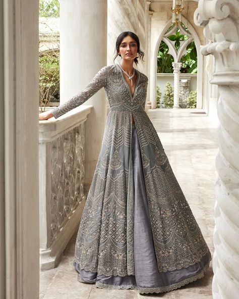 5 Types Of Roka Outfits For Modern Brides-To-Be - ShaadiWish Roka Outfits, Jayanti Reddy, Anarkali Lehenga, Heavy Dresses, Wedding Lehenga Designs, Embroidered Anarkali, Latest Bridal Dresses, Fancy Dresses Long, Indian Dresses Traditional