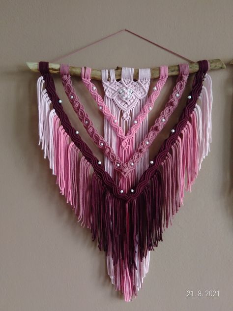 Purple Macrame Wall Hanging, Colorful Macrame Wall Hangings, Pink Macrame Wall Hanging, Macrame Wall Hanging Ideas, Decorative Wall Decor, Crochet Wall Hanging, Pola Macrame, Macrame Wall Hanging Tutorial, Macrame Colar