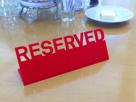 Table Reserved sign by francfalco - Thingiverse Reserved Table Signs, Office Desk Name Plates, Beer Collection, Crystal Awards, Laser Engraved Ideas, Table Tents, Dining Room Table Decor, Desk Name, Reserved Signs