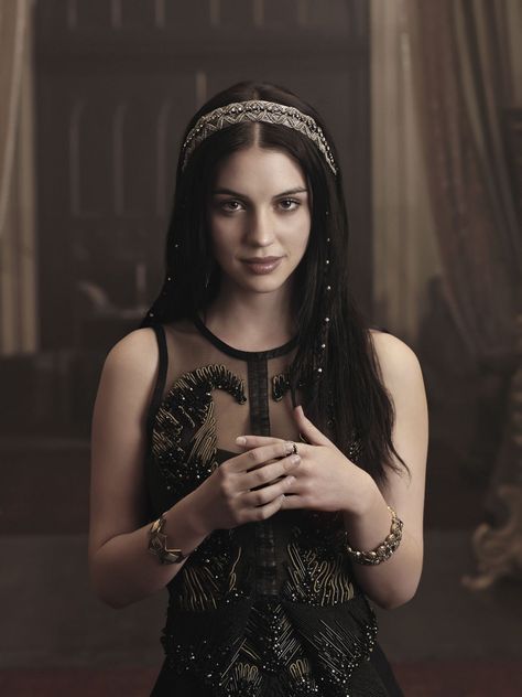 série reign | Adelaide Kane – REIGN TV Series Promoshoot Reign Characters, Era Victoria, Reign Tv Show, Marie Stuart, Reign Mary, Reign Fashion, Reign Dresses, Mary Stuart, Adelaide Kane