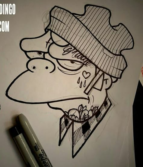 Graffiti Art Drawing Ideas, Drawing Simpsons, Easy Graffiti Drawings, Simpsons Drawings, Cartoon Character Tattoos, Chicano Drawings, Simpsons Art, Art Appliqué, Graffiti Characters