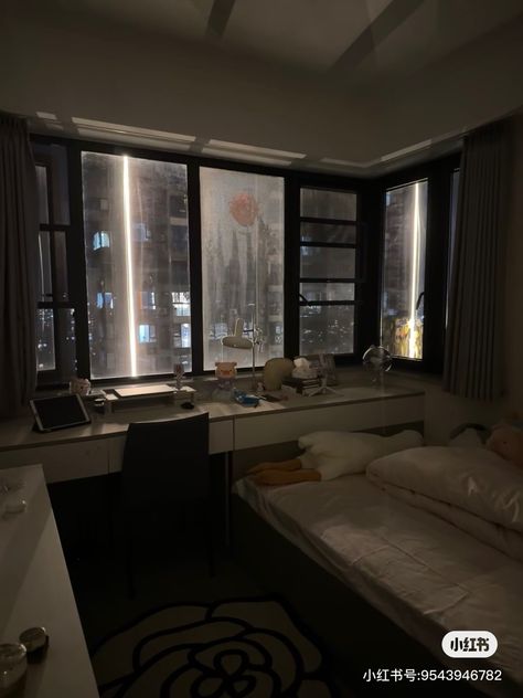 Chinese Apartment Aesthetic, Douyin Bedroom, Aesthetic Structures, Aesthetic Apartment, Dorm Room Inspiration, Study Room Decor, Dream House Rooms, Apartment Decor Inspiration, Room Design Bedroom